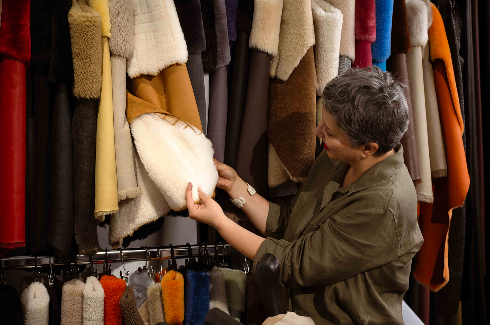 Suivi de production et travail de préparation autour des accessoires