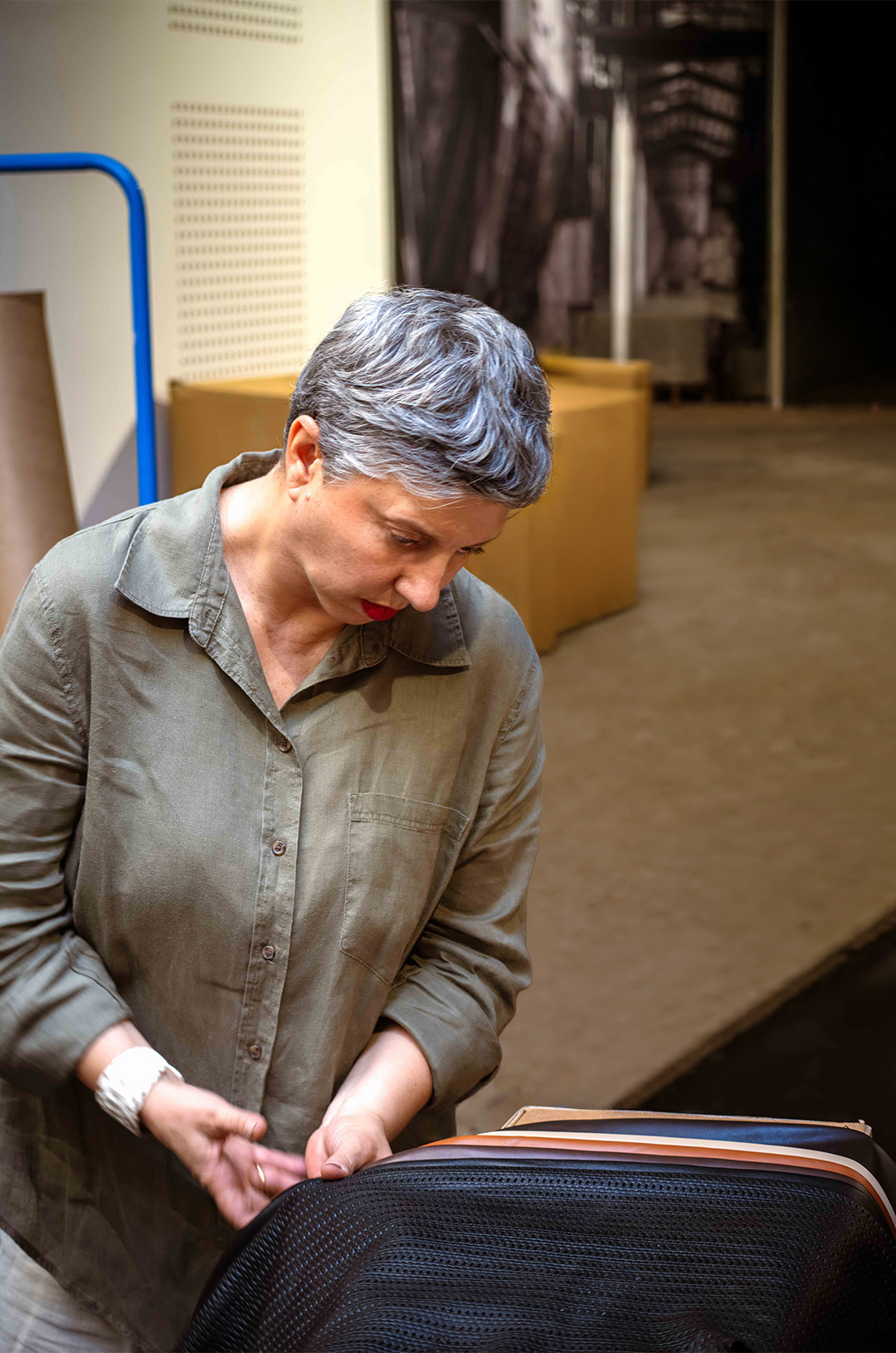 Muriel dans son environnement de travail